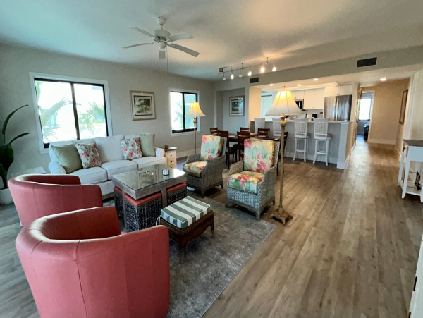 Sanibel Isand Three Bedroom Rental Condo Pool Tennis
